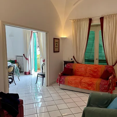 House Via Orlandi For 5 People 아파트
