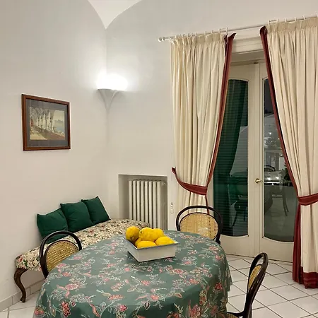 House Via Orlandi For 5 People Ανακάπρι